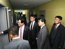 박용철 강화군수, 고교 기숙사 화재 현장 긴급 점검