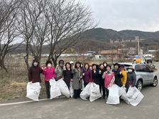 양사면 생활개선회, 덕하천 일대 쓰레기 수거