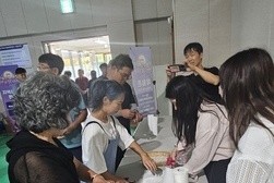 강화군,‘선원면 노을빛 가족음악회’성료