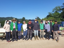 화도면 새마을지도자회, 추석맞이 공설묘지 벌초작업 실시