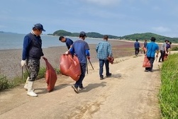 교동면 체육진흥후원회, 해안가 주변 정화활동