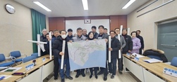교동면, 리 별 확대지도 배부로 이장 업무 효율성 UP!