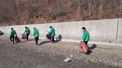 교동면 새마을지도자협의회, 해안가, 나들길 청소에 힘 쏟아