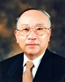 [김흥규 칼럼] 튀는 개성 ‘나만의 색깔’이 경쟁력이다