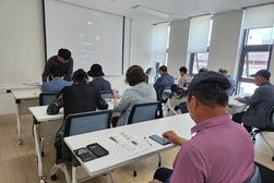 강화군 행복센터, 어르신 스마트폰 활용 교육 마무리