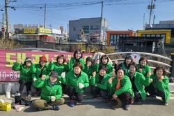 교동면 새마을부녀회, 봄맞이 대청소 실시