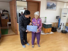 불은면, 100세 어르신 장수 축하선물 전달