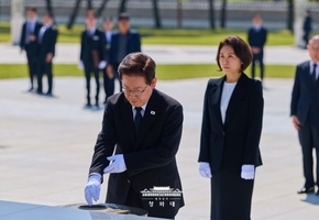 이 대통령 “5·18 정신, 헌법에 당당히 새겨야”… 옛 전남도청 복원 개관식 참석