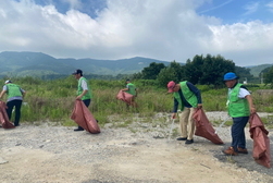삼산면 자연환경보전회 명예지도원, 폭염 속 환경정화 활동 나서