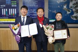 강화군의회, 승진 인사 및 하반기 모범공무원 표창
