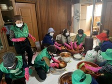 불은면 새마을부녀회, 따뜻한 나눔의 손길 내밀어