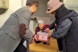 서도면, 겨울나기를 위해 어르신들에 물품 전달