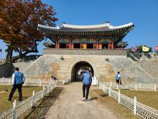 포스코건설 문화재 돌봄봉사단, 강화산성에서 봉사활동