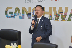 강화군, 제40대 김학범 부군수 취임