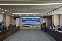 “불법 바로 잡는 행정이 횡포로 둔갑” 郡, 기자회견서 중앙마트 사태 반박