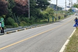  불은면 새마을남녀지도자, 여름맞이 도로변 제초