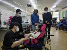 회전 휠체어 개발