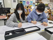 Pay it Forward! 아름다운 세상을 위한 학교도서관과 작은 책방의 동행
