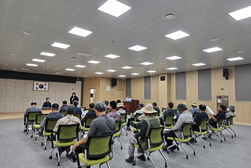 정기 월례회서 머리 맞댄 대한노인회 삼산면분회